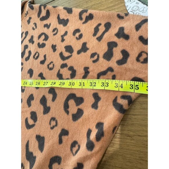 Simply Southern Leopard Turtle Neck Sweater, NWT one size fits most - Picture 12 of 13